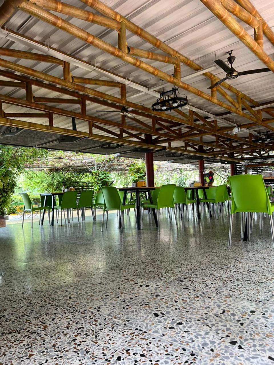 Hotel Chicala Salgar Puerto Salgar Exterior photo